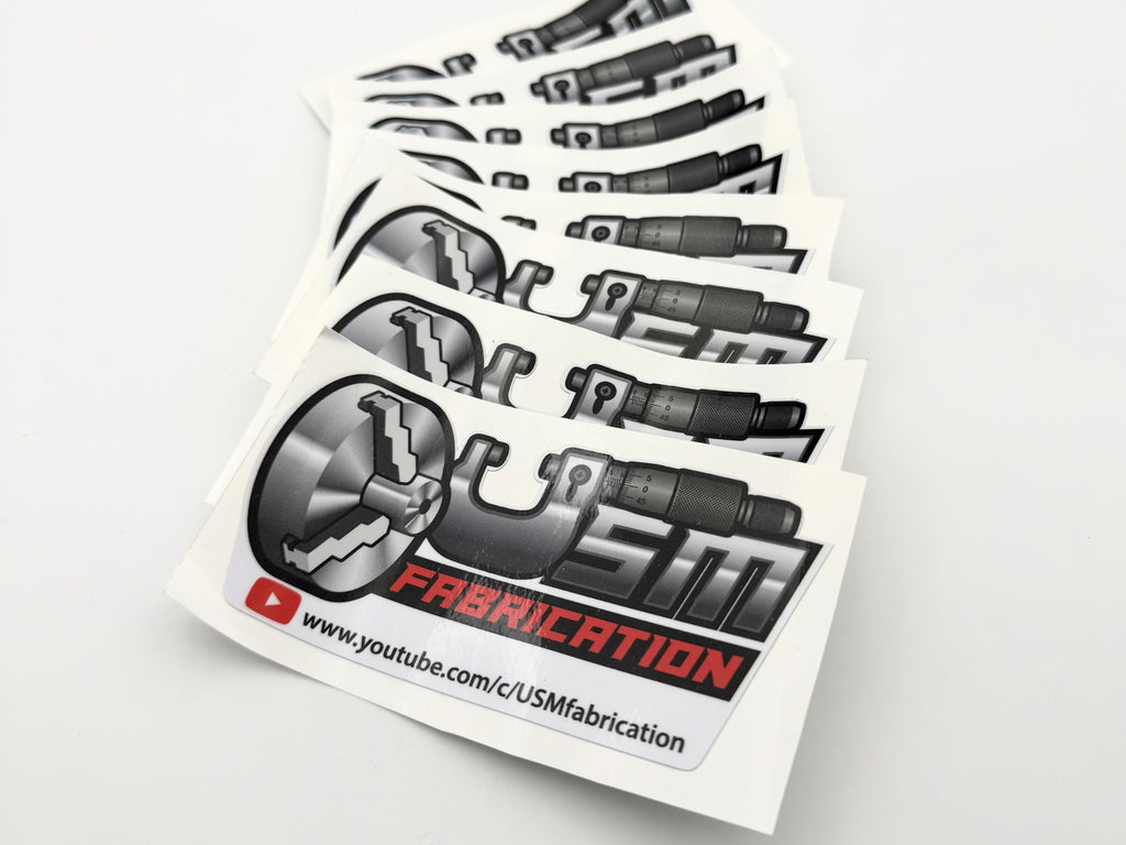 Le sticker USMfabrication™ USMfabrication